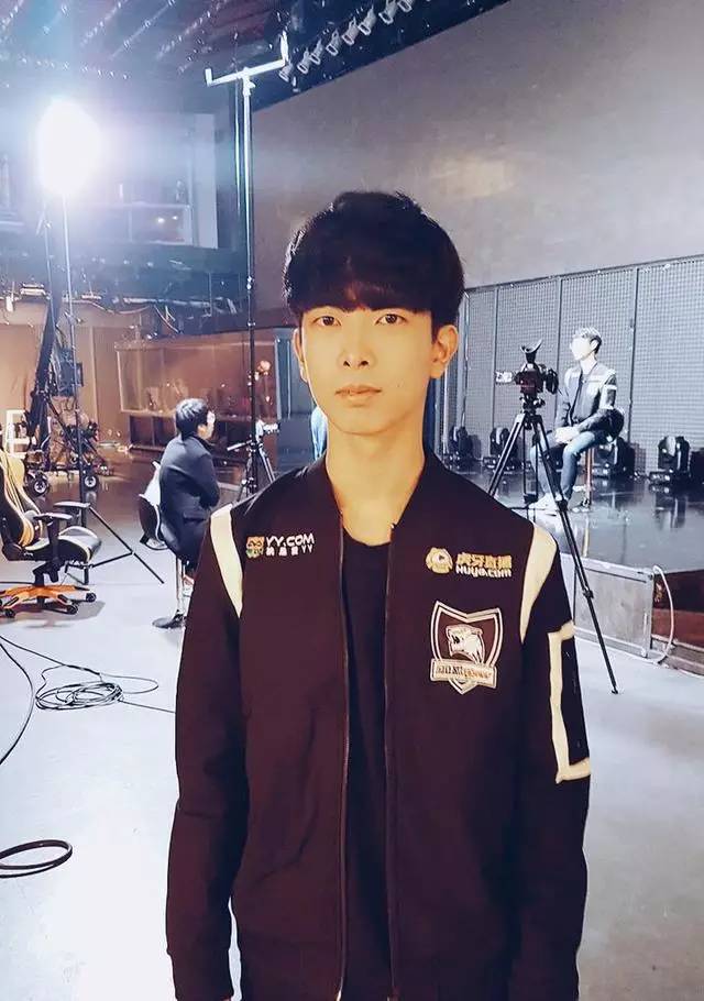 Kaiyun-Faker新星逆转表现惊艳,澳大利亚队未来可期!的简单介绍