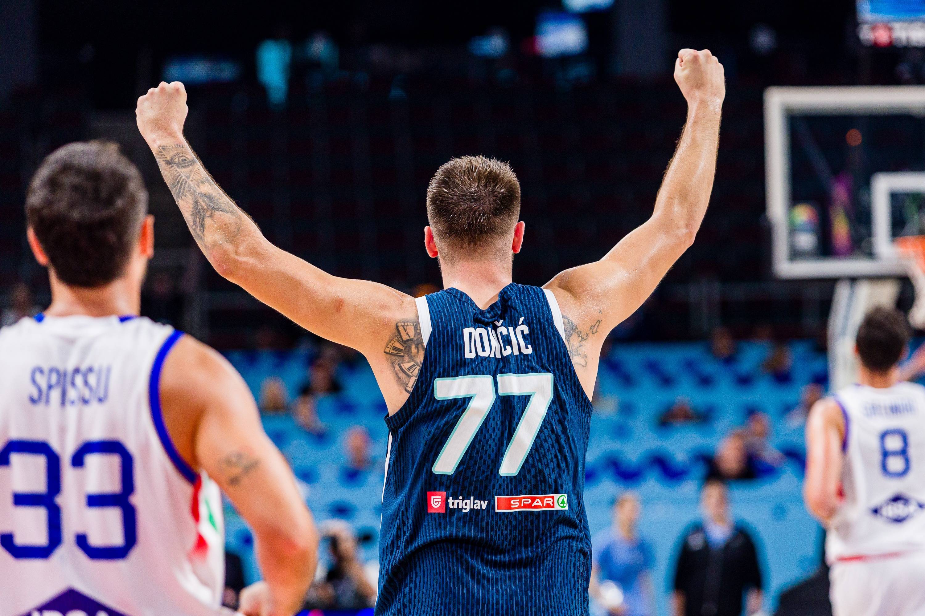 开云体育-包含东契奇在皇家马德里比赛中逆转,惊险取胜引发热议!的词条